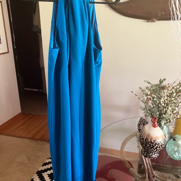 $129 Julia Jordan twist or knot neck blue sleeveless cocktail midi dress. Sz 10. - Picture 6 of 13